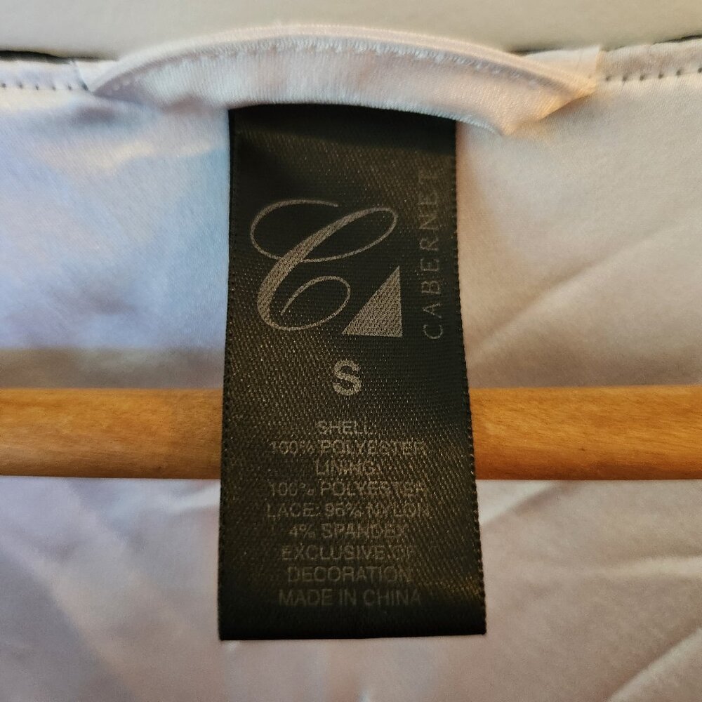 Cabernet Robe - Picture 15 of 16